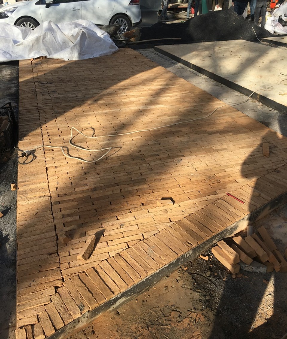 Antik Tuğla döşeöe