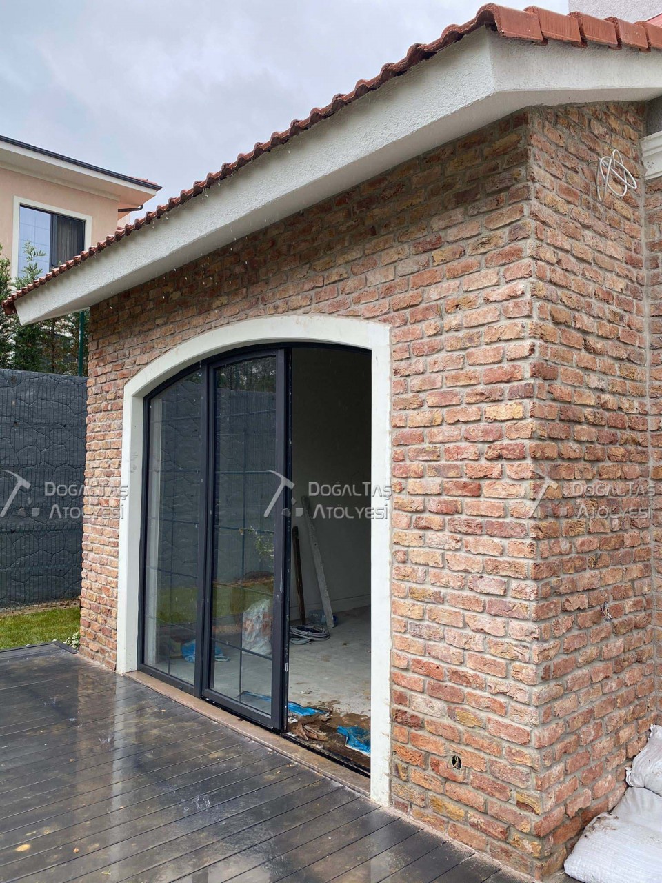 o-merli-kasaba-evleri-tugla-kaplama o-merli-kasaba-evleri-tugla-kaplama