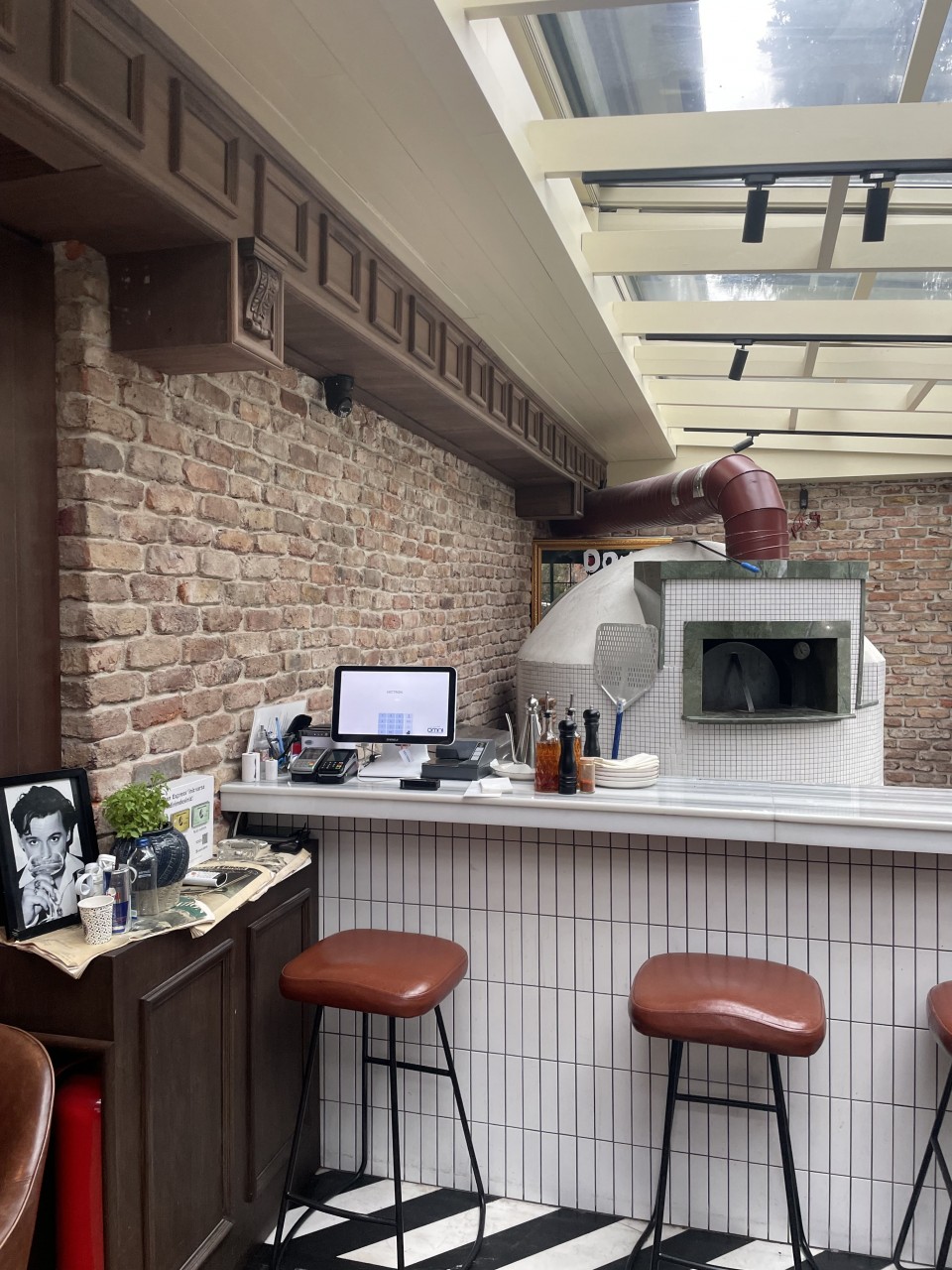 tugla-kaplama-etiler-kutuphane